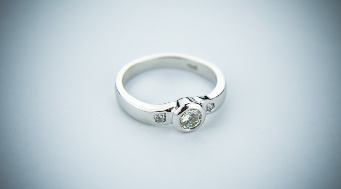 Engagement Ring Tips